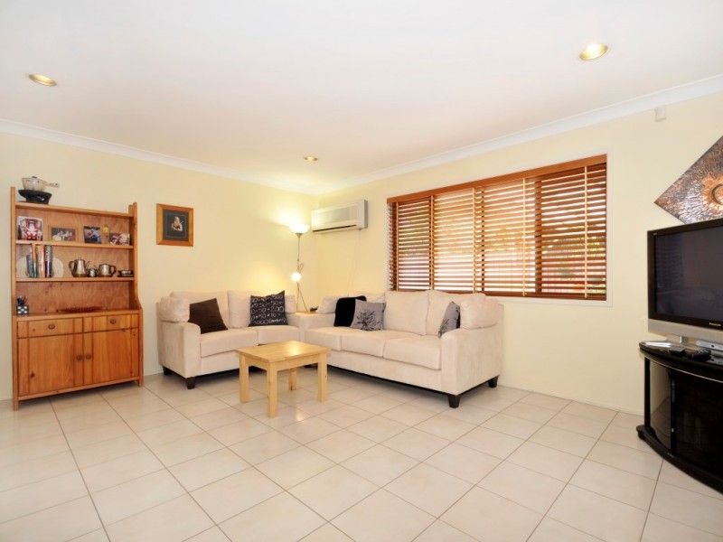 25 Tingward Street, The Gap QLD 4061