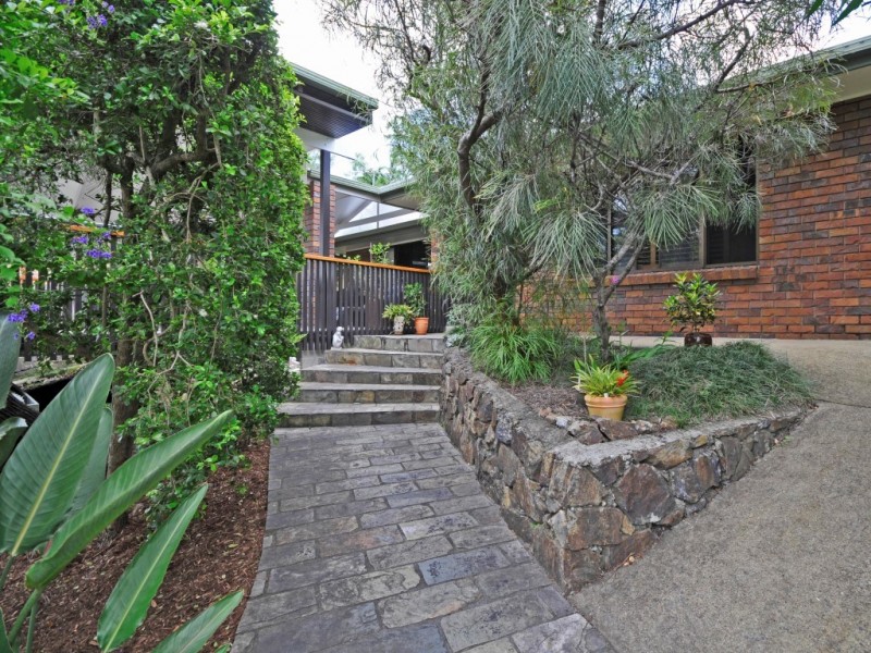 25 Tingward Street, The Gap QLD 4061