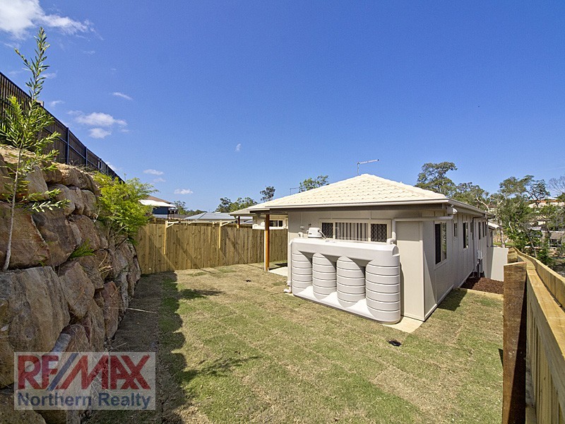 2/9 Creekside Court, Everton Hills QLD 4053