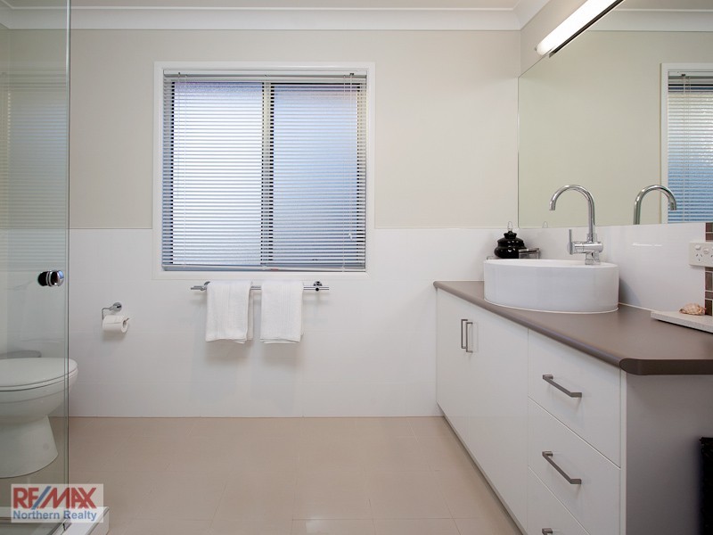 35 Evergreen Street, Mitchelton QLD 4053