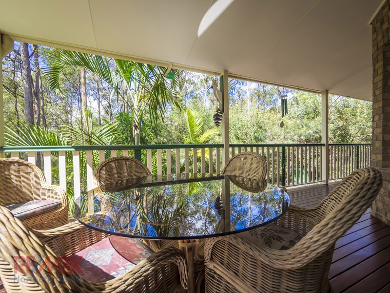 3 Hillgrove Cl, Eatons Hill QLD 4037