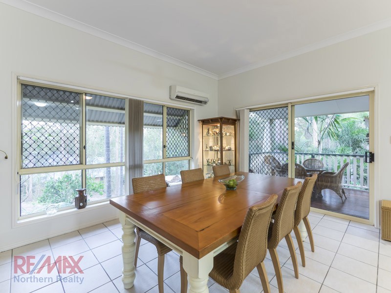 3 Hillgrove Cl, Eatons Hill QLD 4037