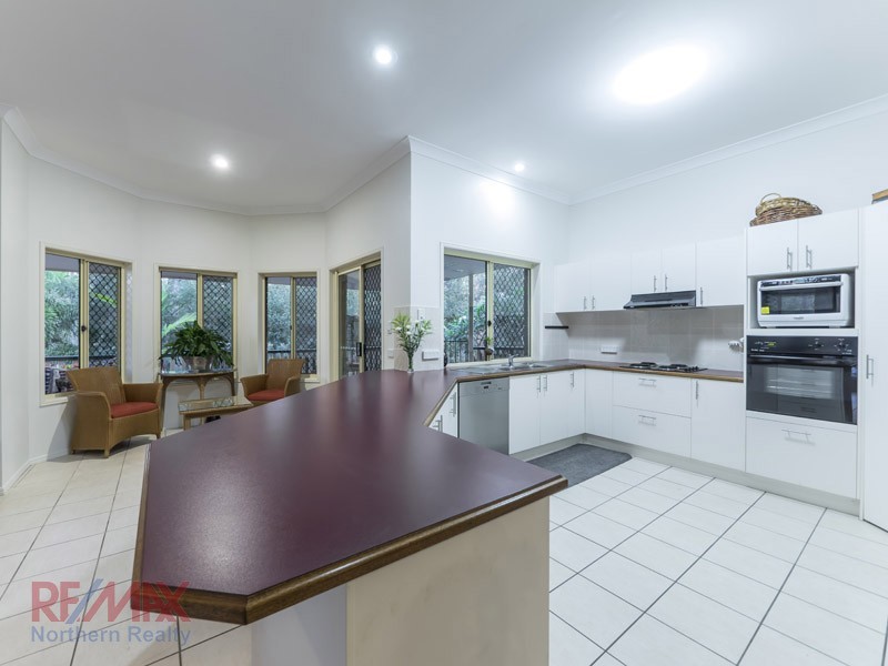 3 Hillgrove Cl, Eatons Hill QLD 4037