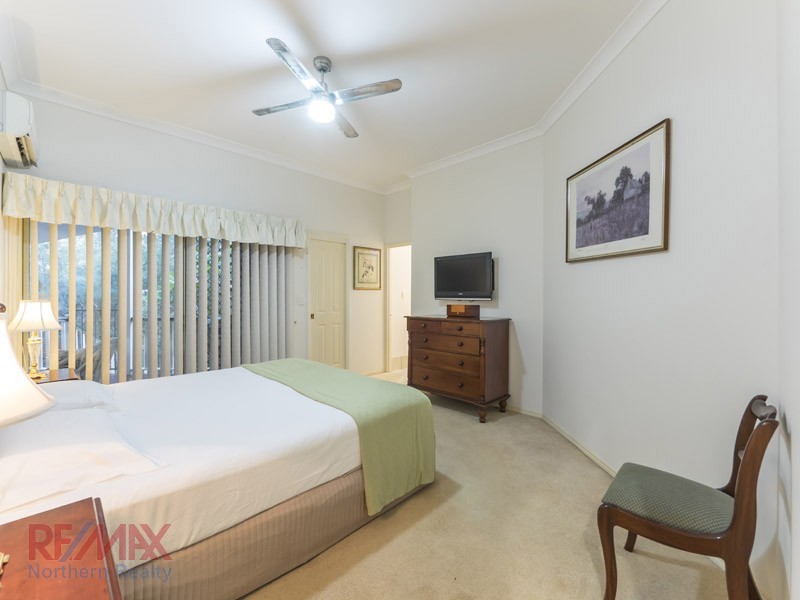 3 Hillgrove Cl, Eatons Hill QLD 4037