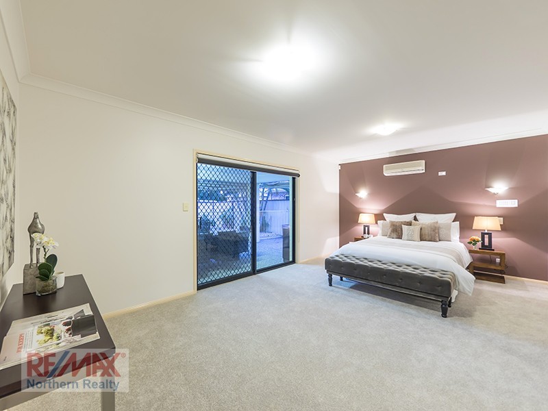 1 Holly Court, Albany Creek QLD 4035