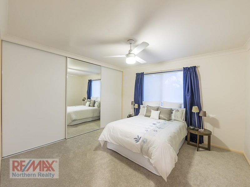 1 Holly Court, Albany Creek QLD 4035