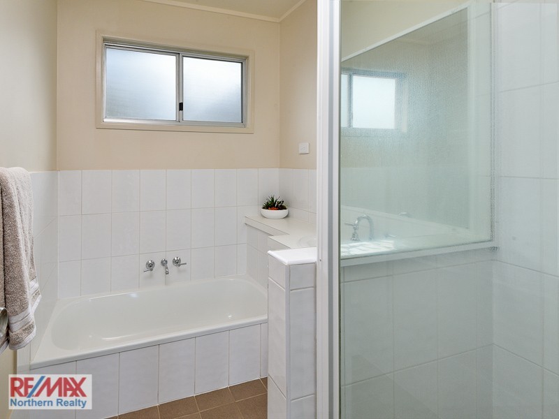 8 Hansen Drive, Lawnton QLD 4501