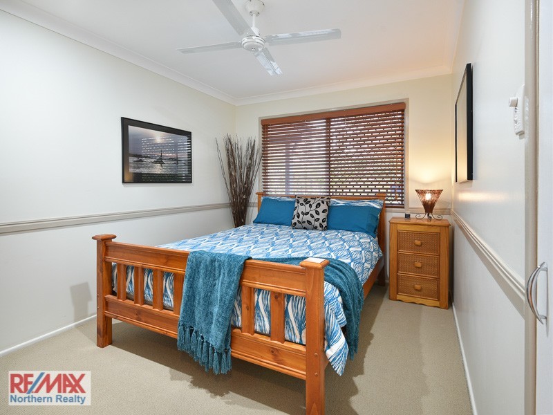 27 VIEW CRESCENT, Arana Hills QLD 4054