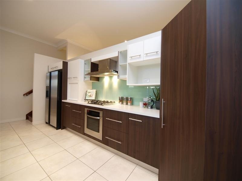 16 Alberic Court, Eatons Hill QLD 4037