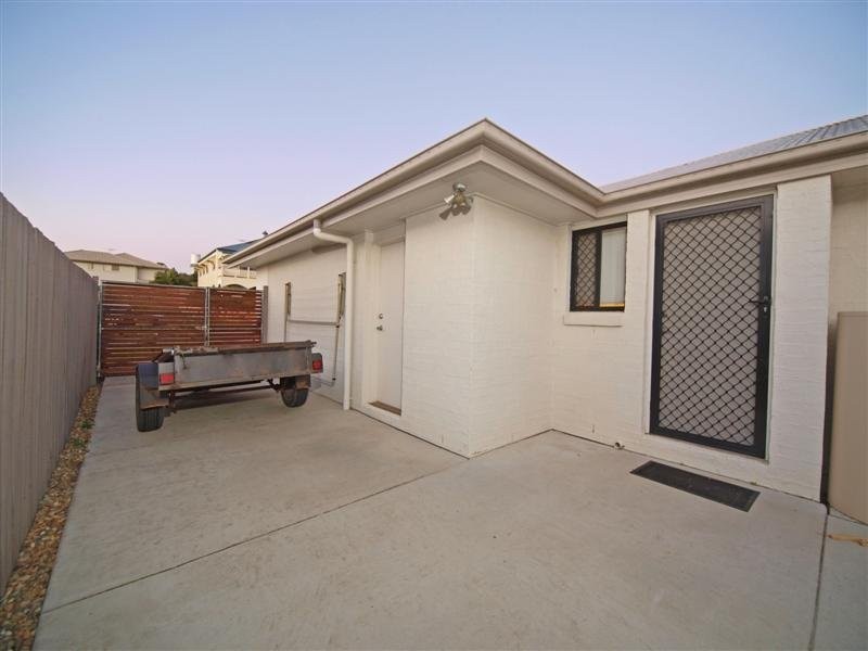 16 Alberic Court, Eatons Hill QLD 4037