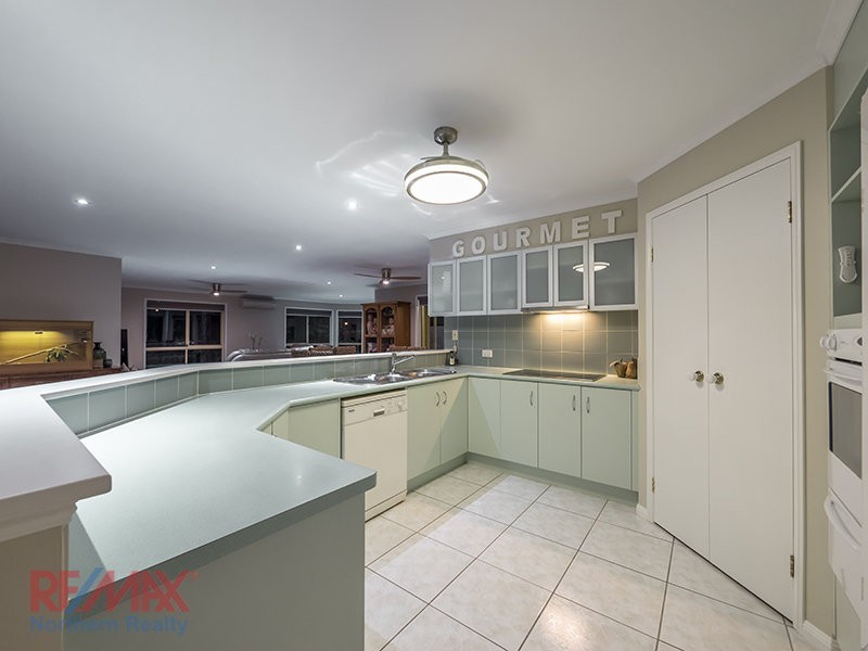 7 Mahogany Drive, Albany Creek QLD 4035