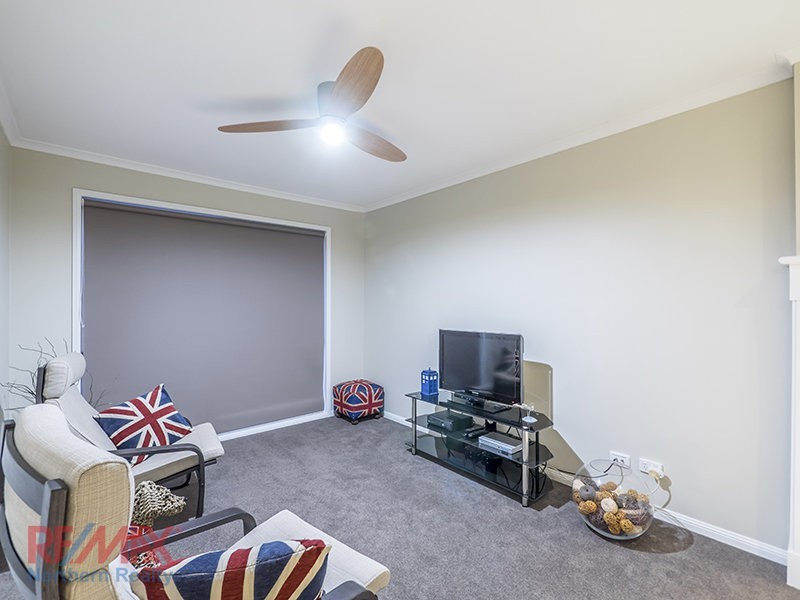 7 Mahogany Drive, Albany Creek QLD 4035