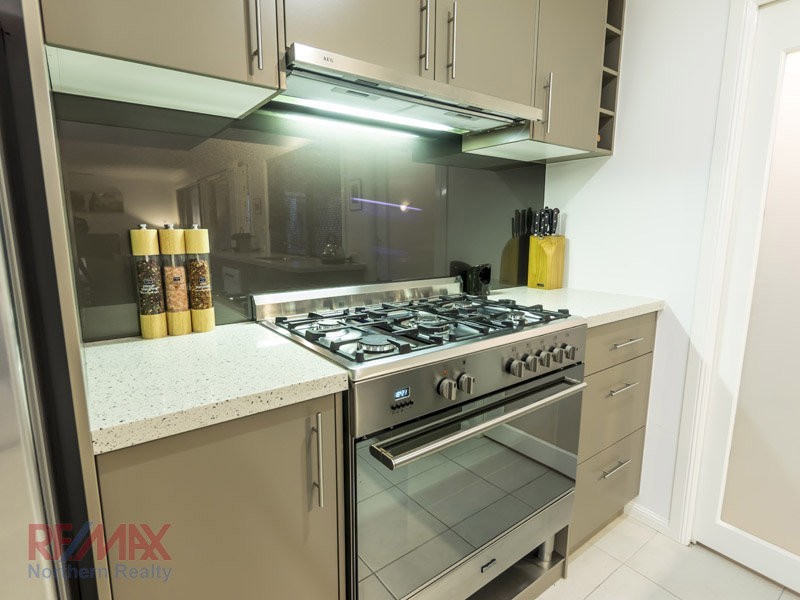 11 Queen Elizabeth Dve, Eatons Hill QLD 4037