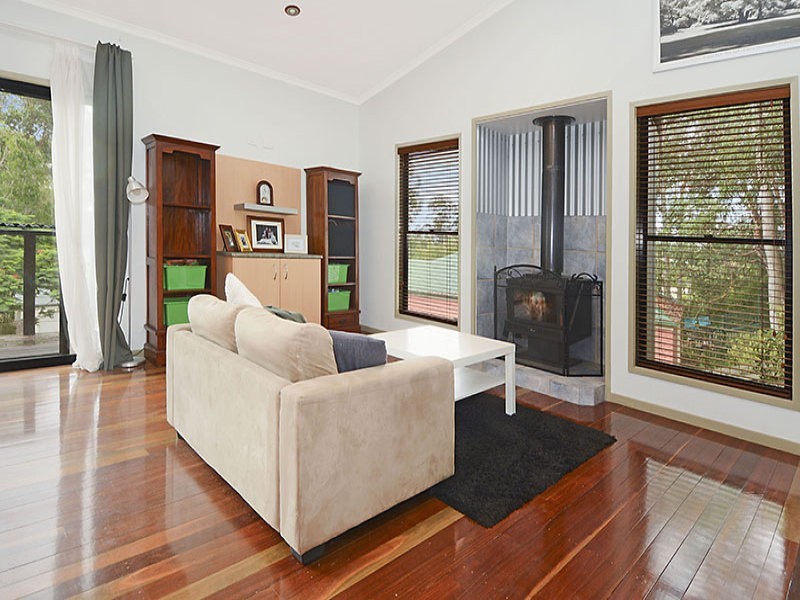 31 Larwood Place, Ferny Hills QLD 4055