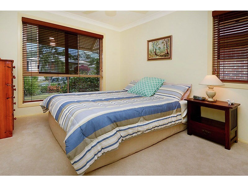 6 Pardalote Place, Cashmere QLD 4500
