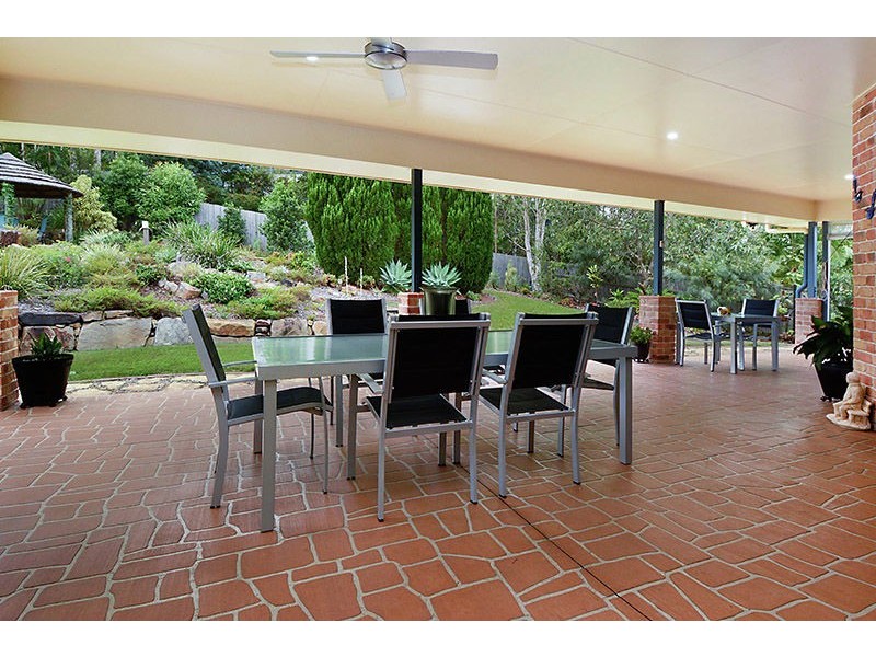 6 Pardalote Place, Cashmere QLD 4500