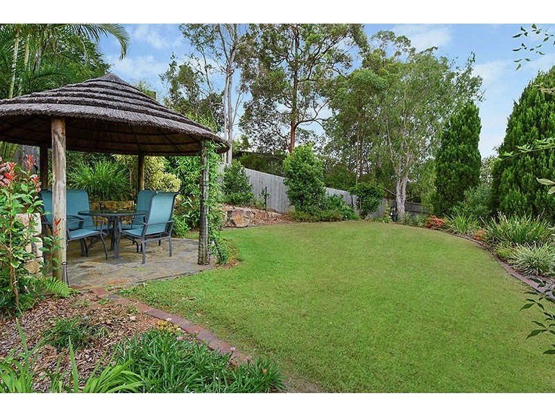 6 Pardalote Place, Cashmere QLD 4500