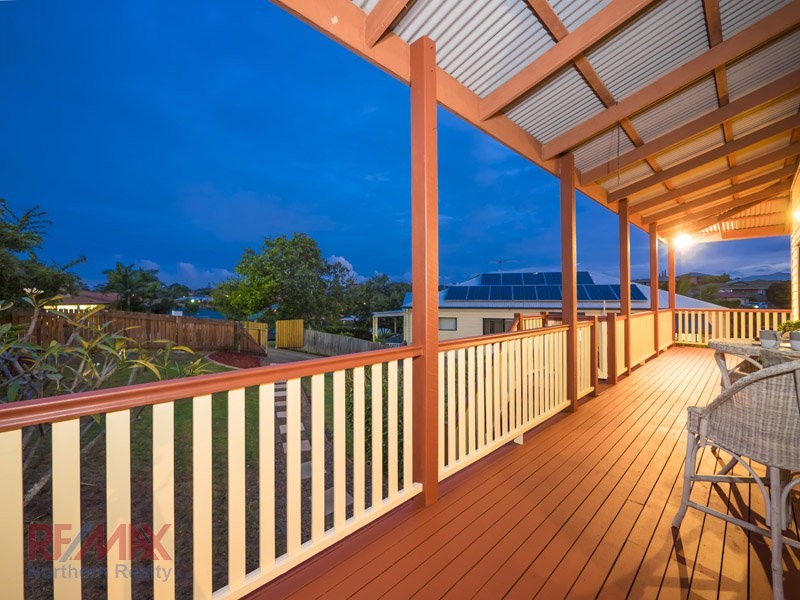 7 Renae Ct, Eatons Hill QLD 4037