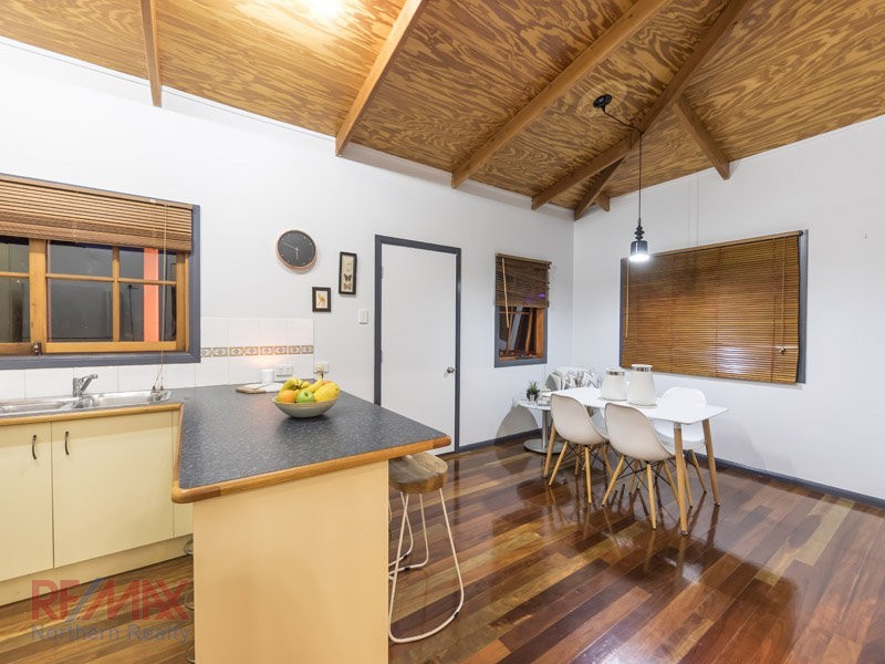 7 Renae Ct, Eatons Hill QLD 4037