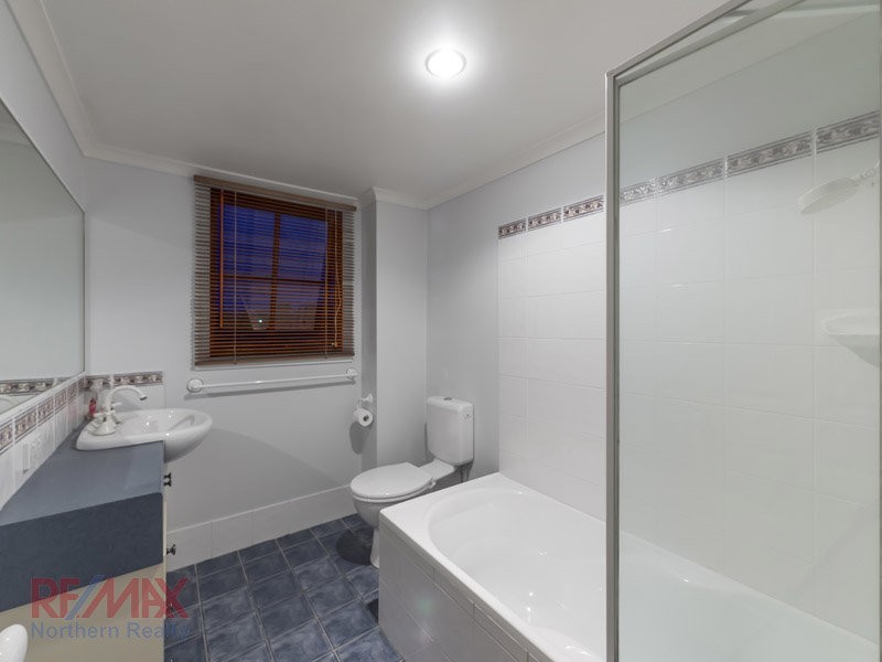 7 Renae Ct, Eatons Hill QLD 4037