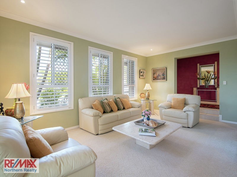 7 CORINA CLOSE, Robina QLD 4226