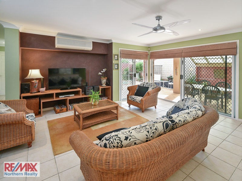 7 CORINA CLOSE, Robina QLD 4226