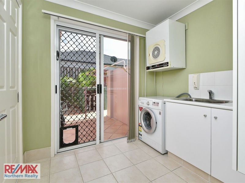 7 CORINA CLOSE, Robina QLD 4226