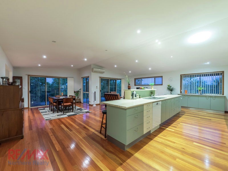 52 Riversleigh Crescent, Eatons Hill QLD 4037