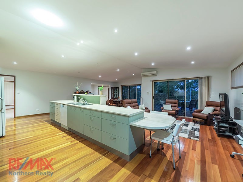 52 Riversleigh Crescent, Eatons Hill QLD 4037