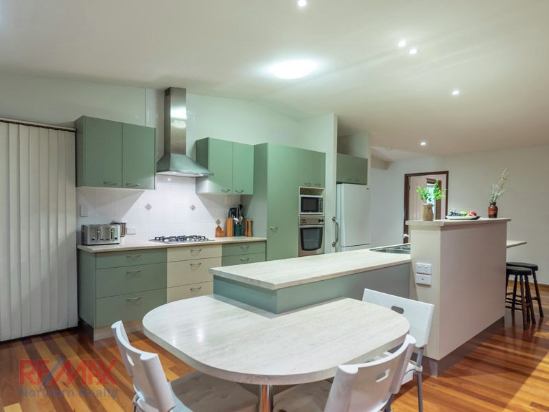 52 Riversleigh Crescent, Eatons Hill QLD 4037