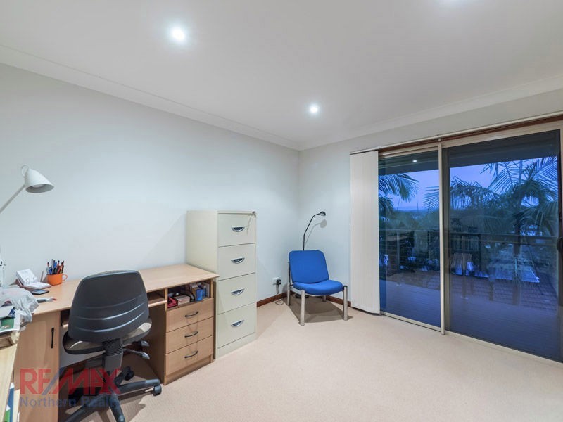 52 Riversleigh Crescent, Eatons Hill QLD 4037
