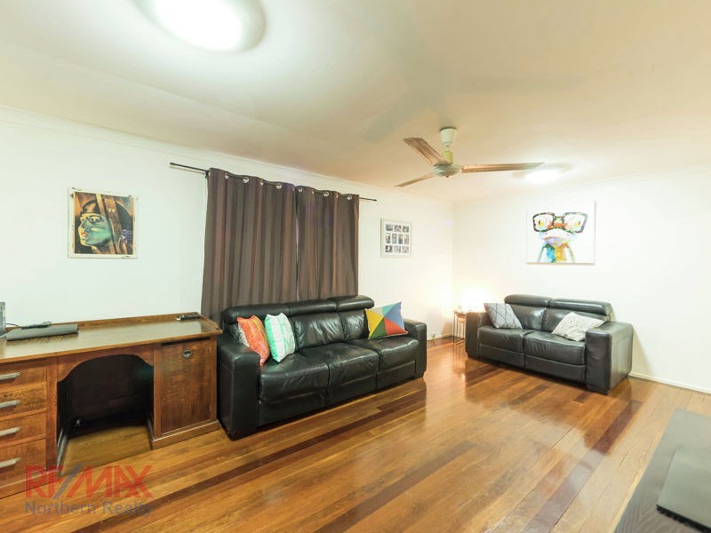 52 Pleasant Dve, Albany Creek QLD 4035