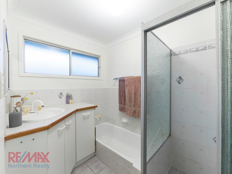 52 Pleasant Dve, Albany Creek QLD 4035