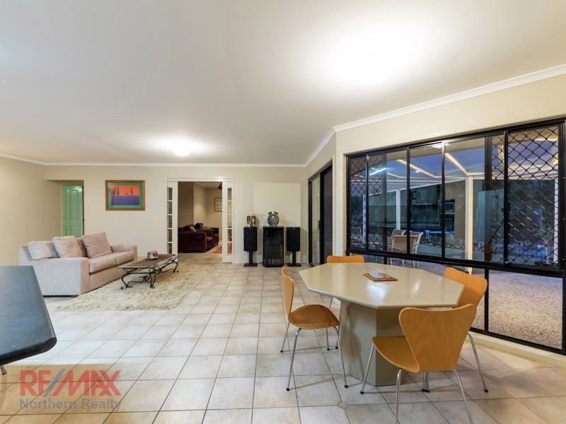 8 Havenwood ct, Albany Creek QLD 4035