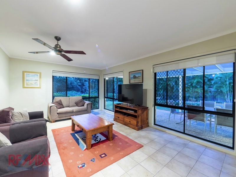 8 Havenwood ct, Albany Creek QLD 4035
