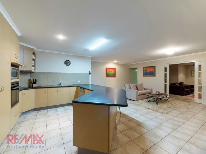 8 Havenwood ct, Albany Creek QLD 4035