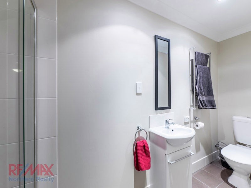 6 Greenside Place, Joyner QLD 4500