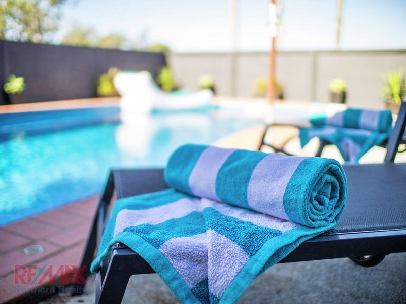 6 Greenside Place, Joyner QLD 4500