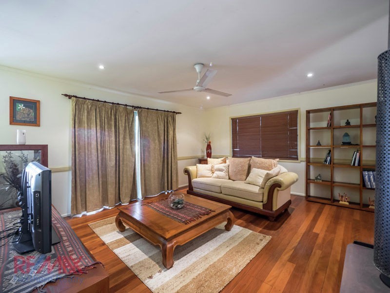 12 Stephen Street, Albany Creek QLD 4035