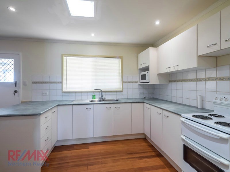 12 Stephen Street, Albany Creek QLD 4035