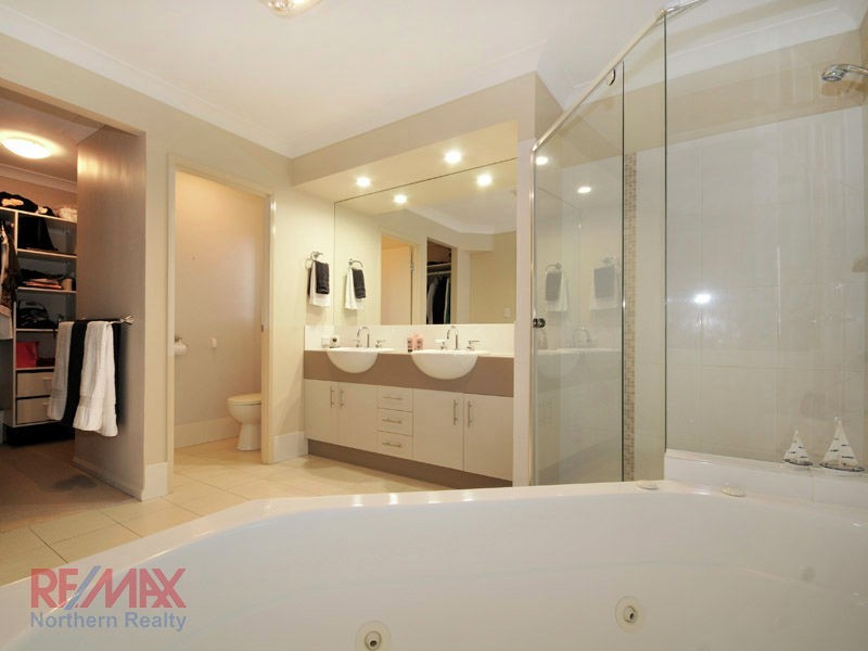 29 Yarraman Street, Arana Hills QLD 4054