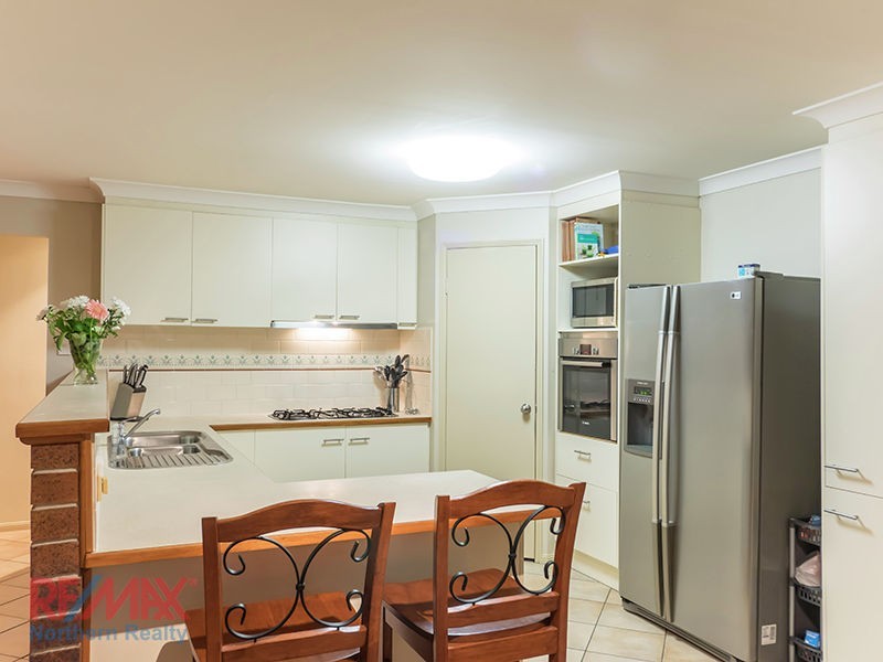 9 Wanda Court, Albany Creek QLD 4035