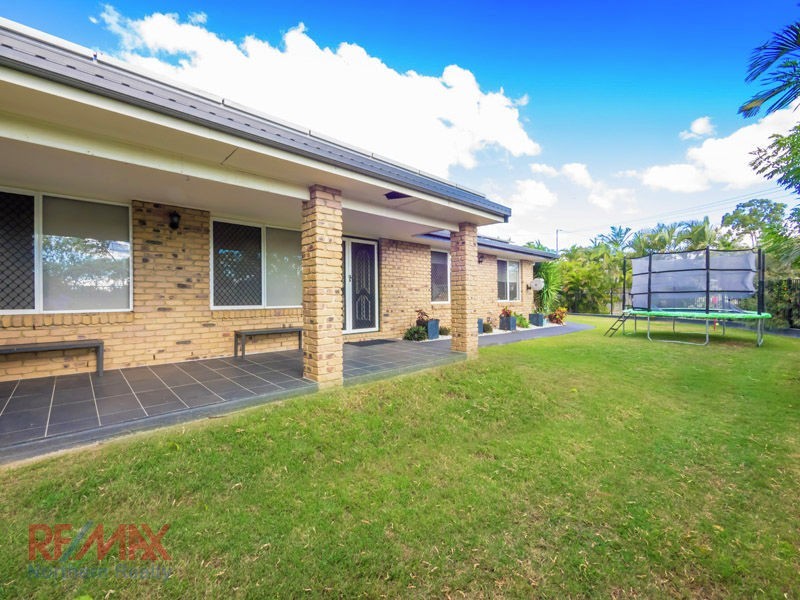 7 Chickowee Street, Albany Creek QLD 4035
