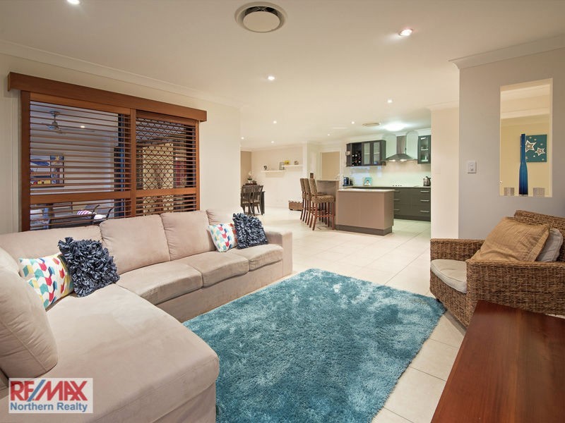 3 Fidelio Court, Eatons Hill QLD 4037