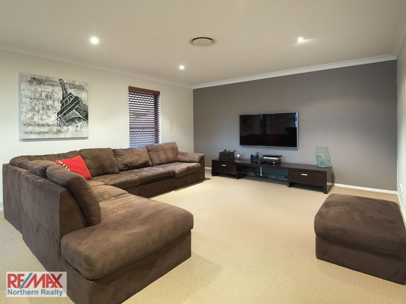 3 Fidelio Court, Eatons Hill QLD 4037