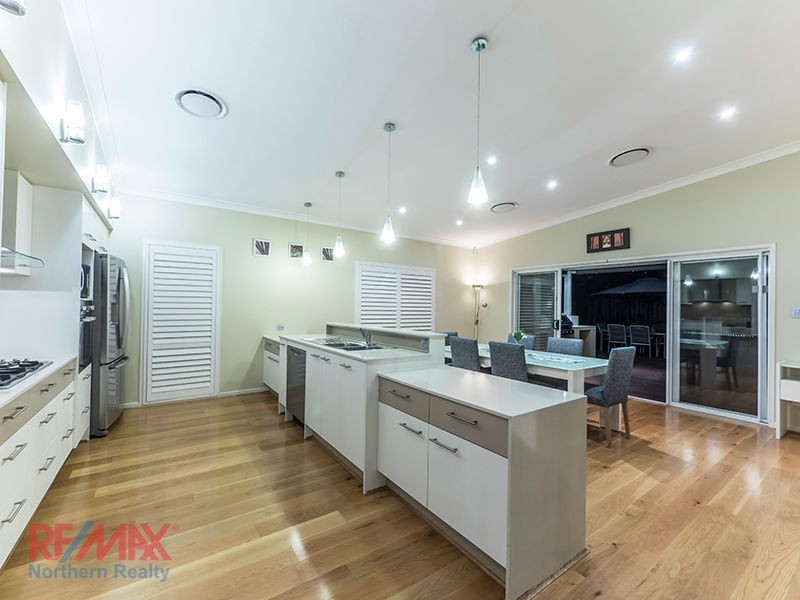 34 Rivergum Drive, Eatons Hill QLD 4037