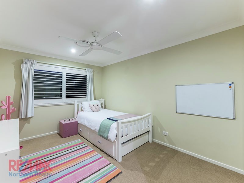 34 Rivergum Drive, Eatons Hill QLD 4037