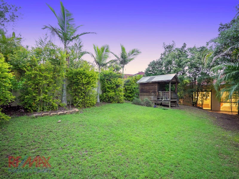 3 Plum Pine Ct, Eatons Hill QLD 4037