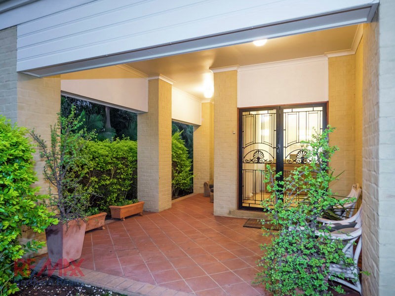 3 Plum Pine Ct, Eatons Hill QLD 4037
