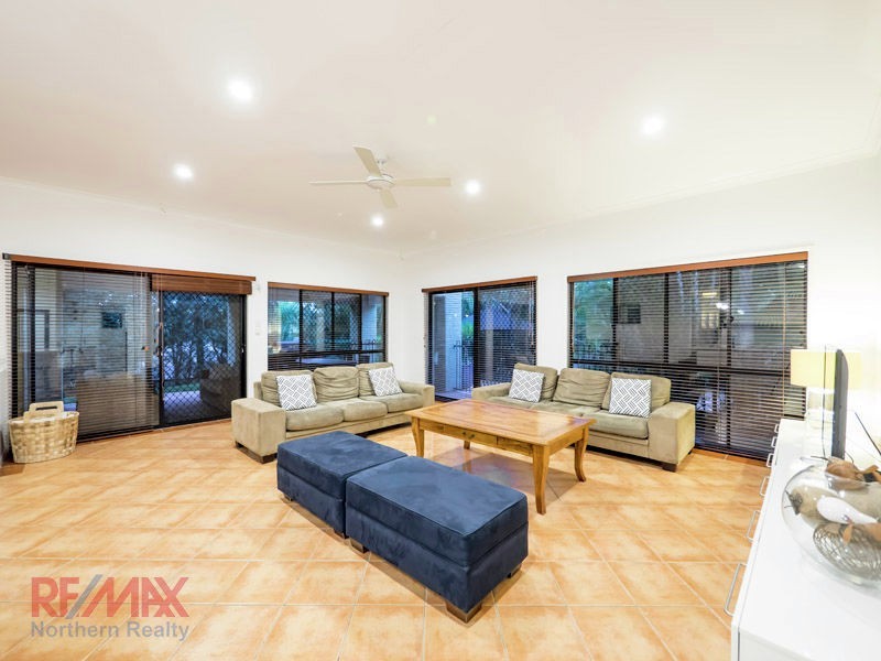 3 Plum Pine Ct, Eatons Hill QLD 4037